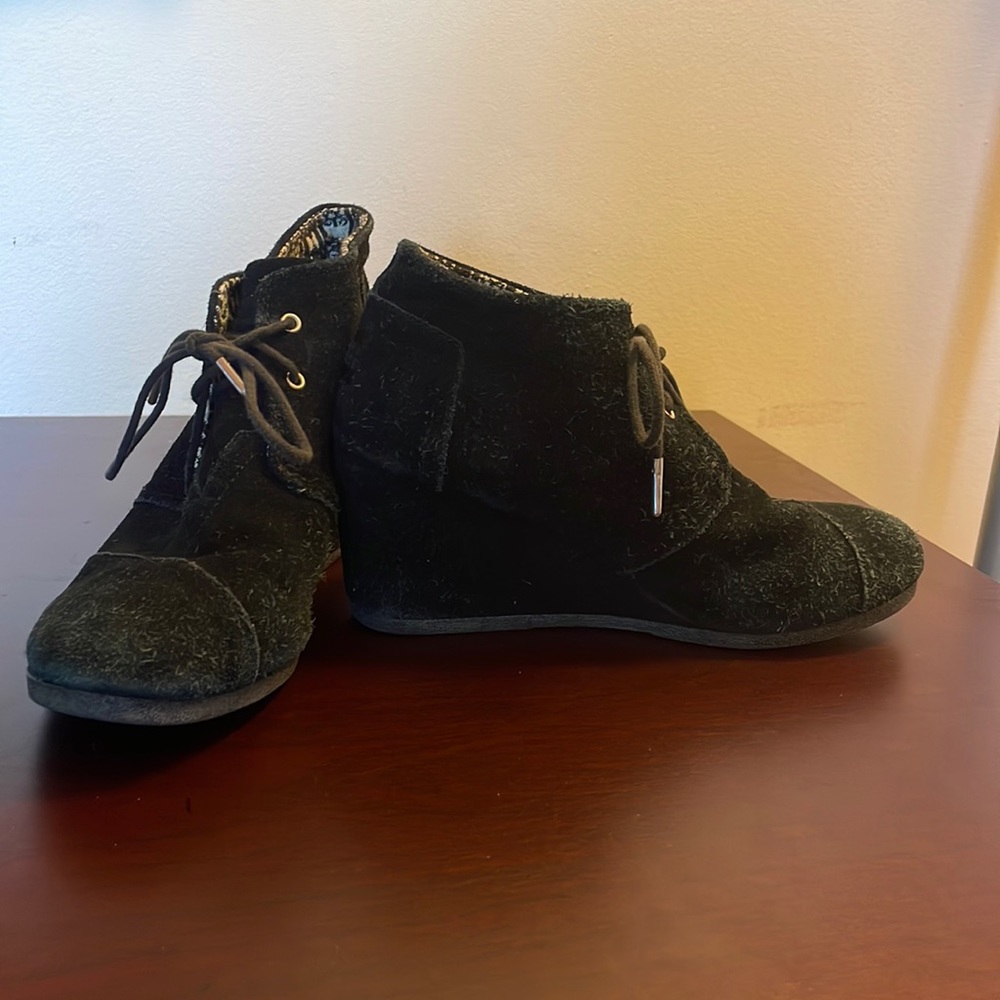 2in Wedged Black Boot
